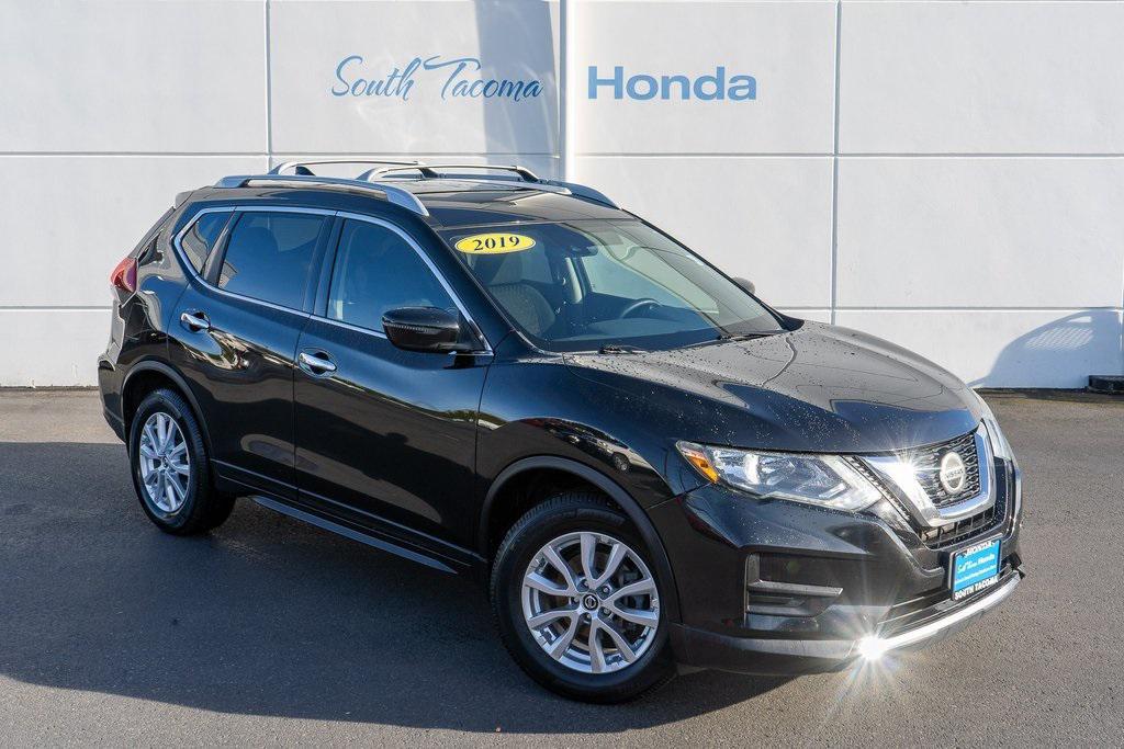 used 2019 Nissan Rogue car, priced at $15,559