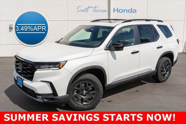 new 2025 Honda Pilot car, priced at $48,677