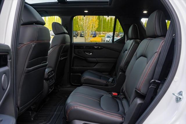 new 2025 Honda Pilot car, priced at $51,305