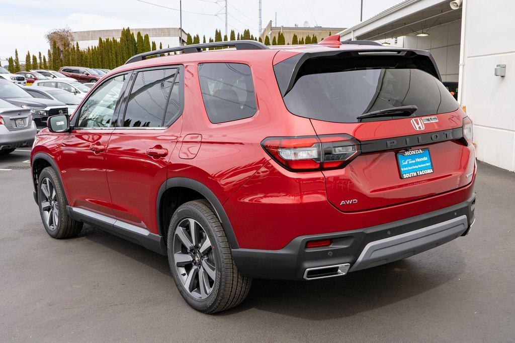 new 2025 Honda Pilot car, priced at $51,550