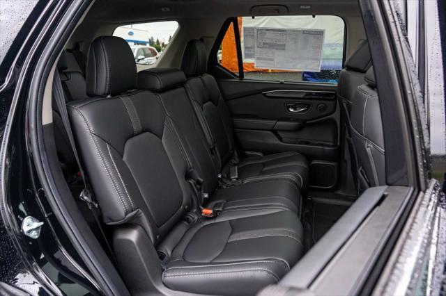 new 2025 Honda Pilot car, priced at $52,950