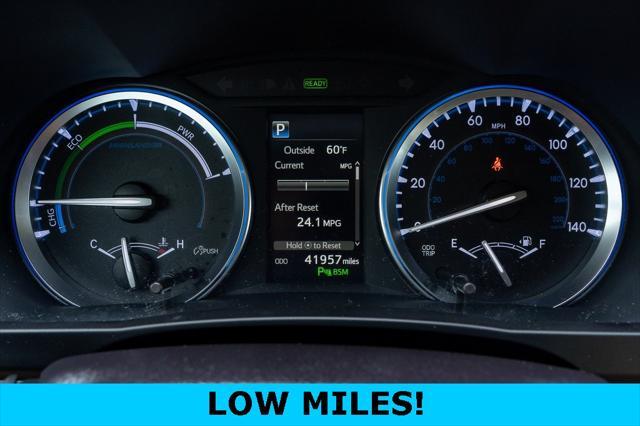 used 2017 Toyota Highlander Hybrid car, priced at $32,673