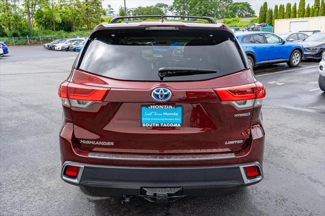 used 2017 Toyota Highlander Hybrid car, priced at $32,673