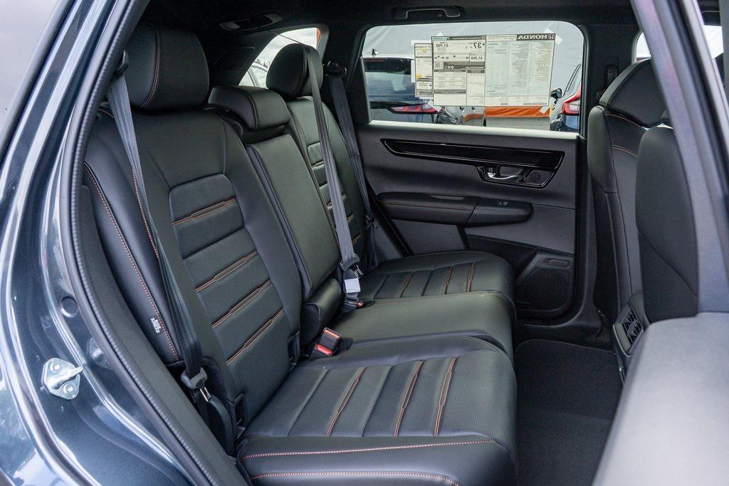 new 2026 Honda CR-V Hybrid car, priced at $43,700