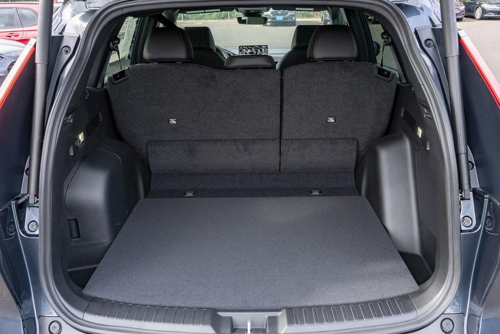 new 2026 Honda CR-V Hybrid car, priced at $43,700
