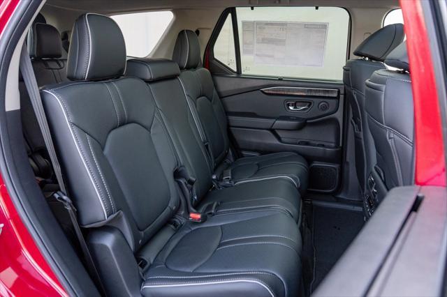 new 2025 Honda Pilot car, priced at $52,292