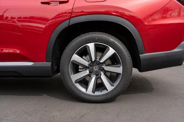 new 2025 Honda Pilot car, priced at $52,292