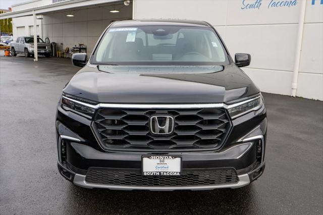 used 2025 Honda Pilot car, priced at $43,999