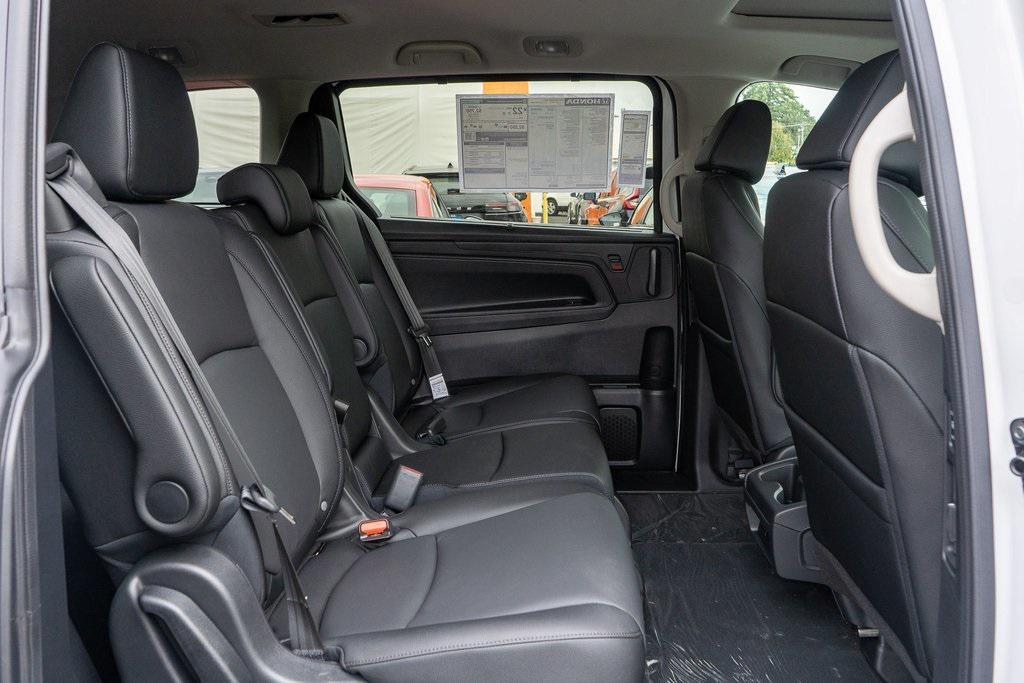 new 2026 Honda Odyssey car, priced at $45,340