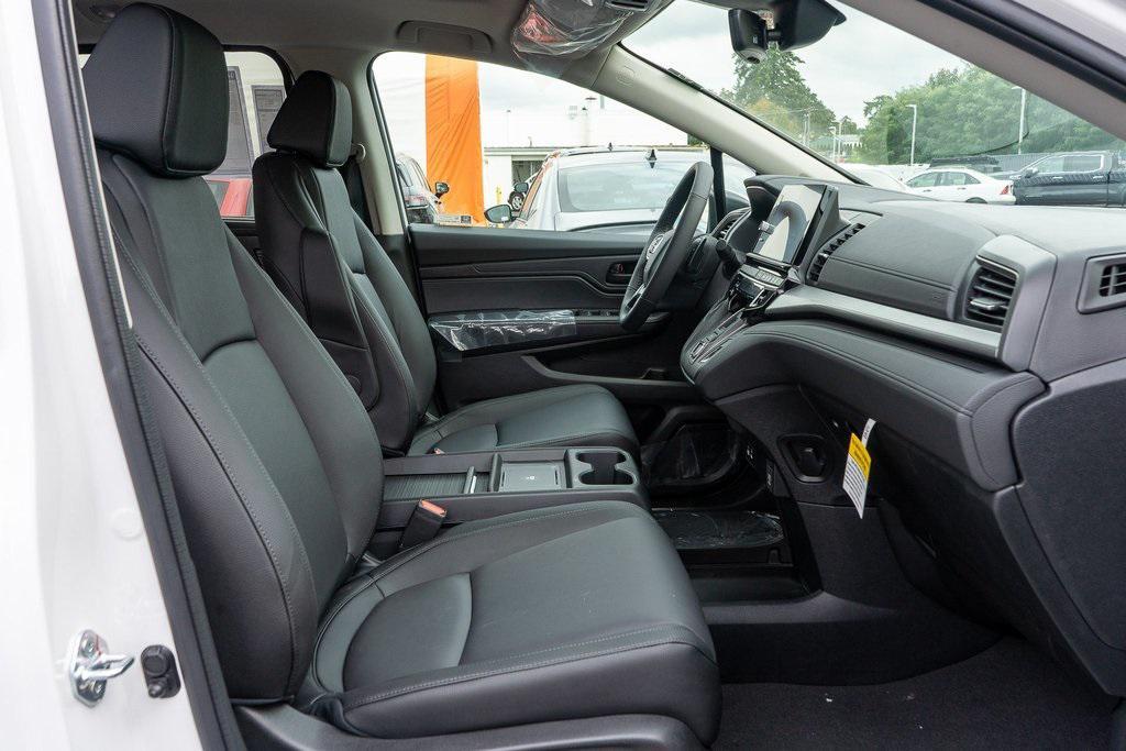 new 2026 Honda Odyssey car, priced at $45,340