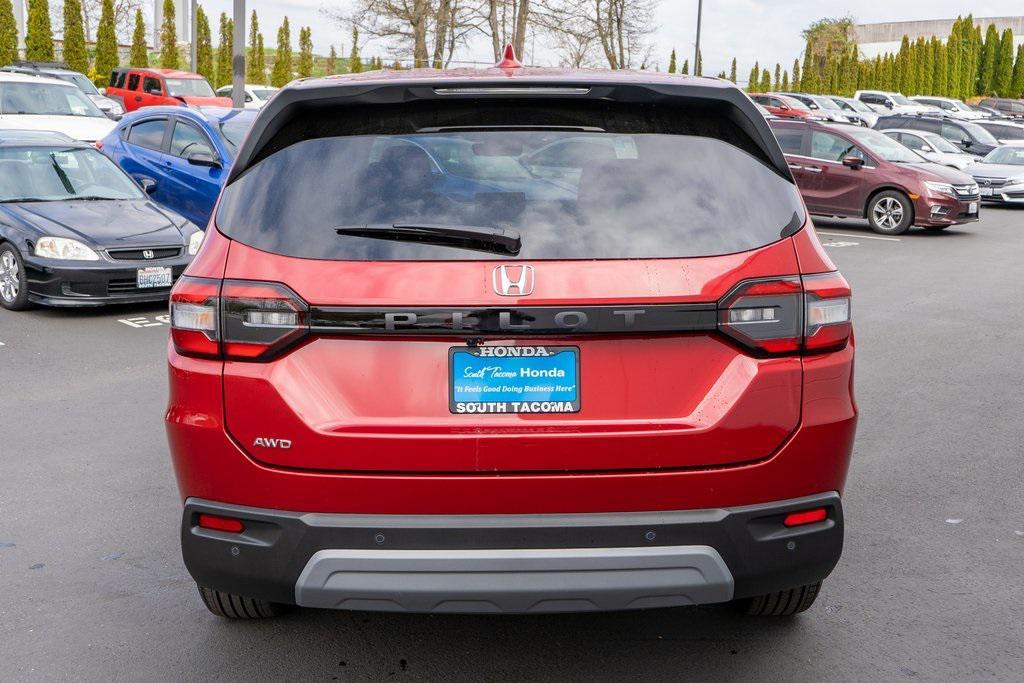 new 2025 Honda Pilot car, priced at $46,800