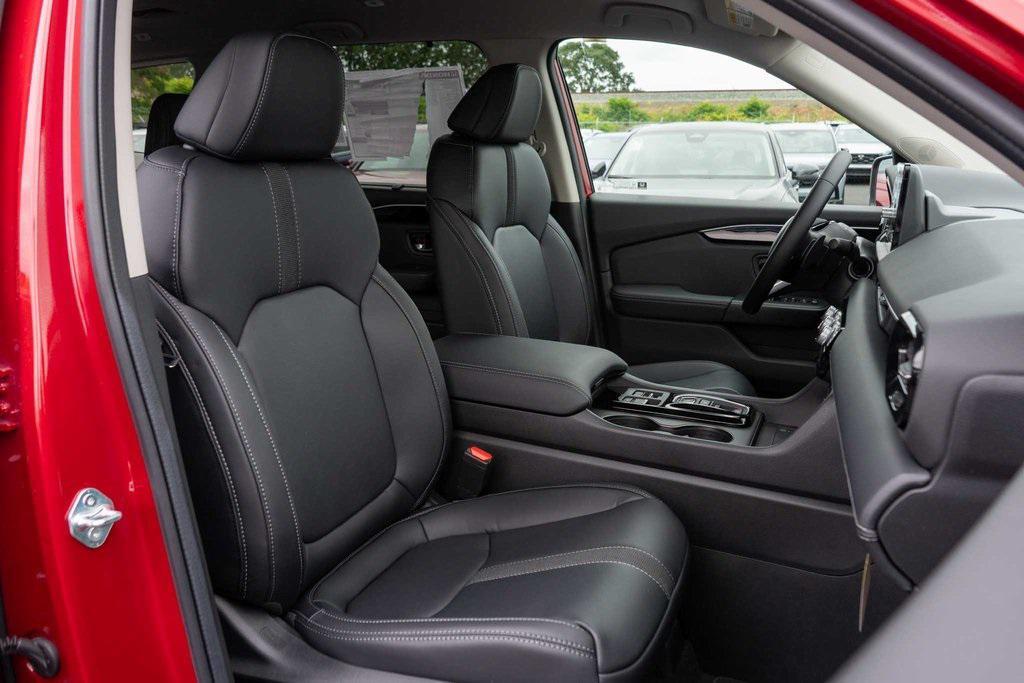 new 2025 Honda Pilot car, priced at $46,800