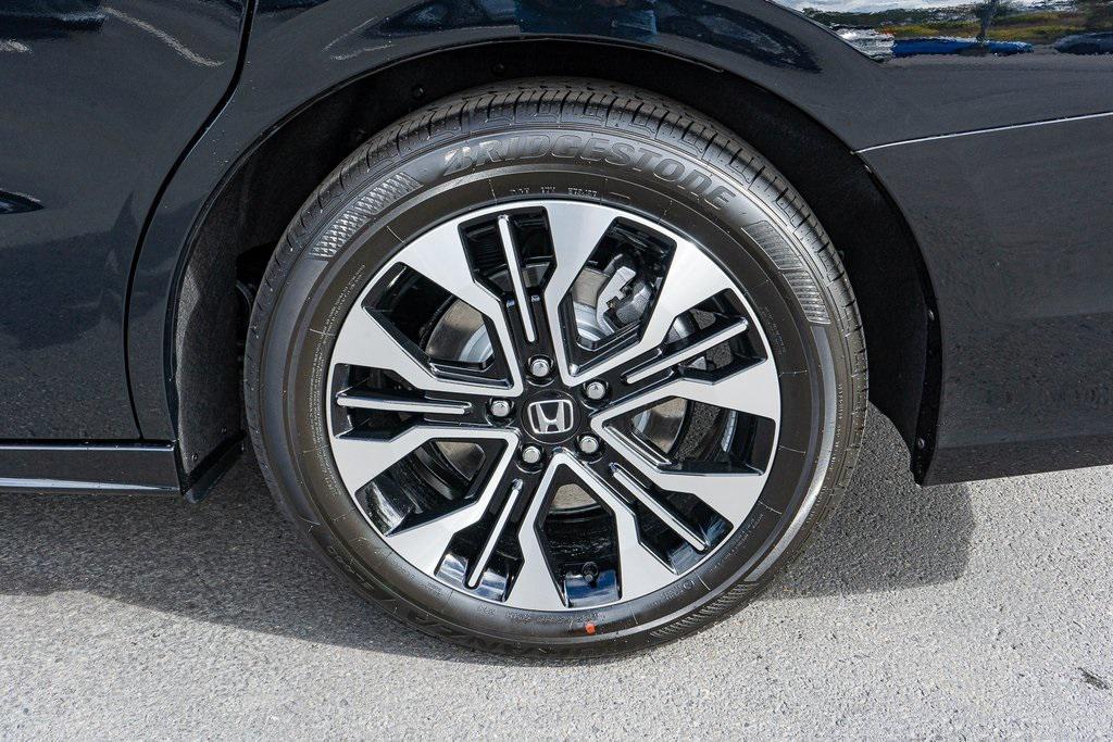 new 2026 Honda Odyssey car, priced at $53,190