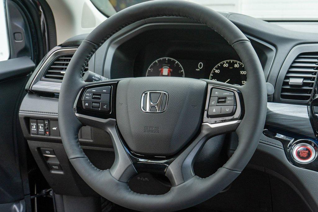 new 2026 Honda Odyssey car, priced at $53,190