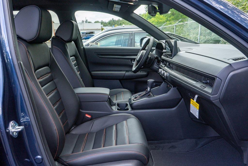 new 2026 Honda CR-V Hybrid car, priced at $40,465
