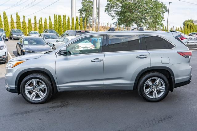 used 2015 Toyota Highlander car, priced at $22,999