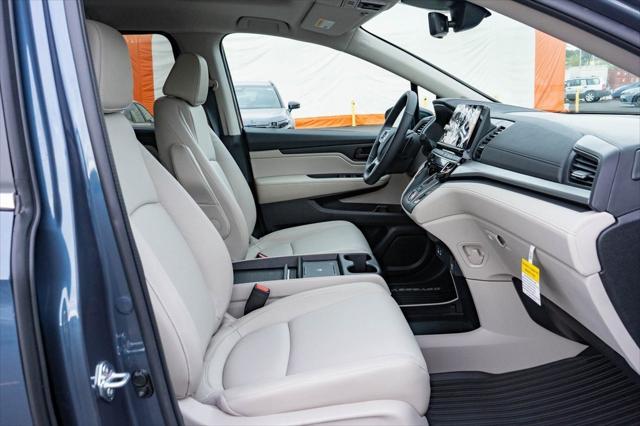 new 2025 Honda Odyssey car, priced at $43,670