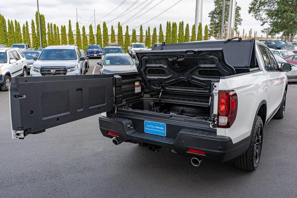 new 2025 Honda Ridgeline car, priced at $46,572