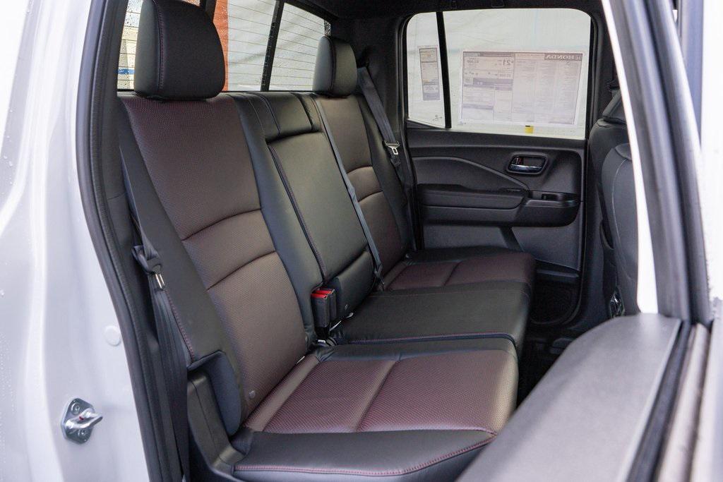 new 2025 Honda Ridgeline car, priced at $46,572