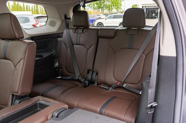 new 2025 Honda Pilot car, priced at $54,530