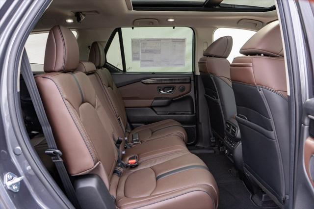 new 2025 Honda Pilot car, priced at $54,530