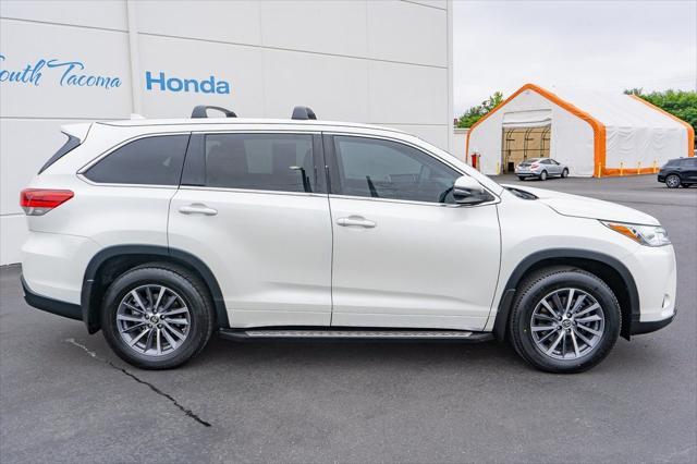 used 2018 Toyota Highlander car, priced at $24,999