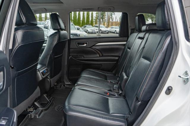 used 2018 Toyota Highlander car, priced at $24,999