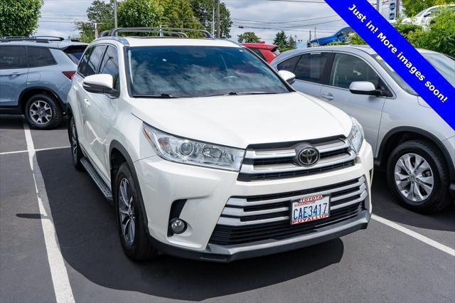 used 2018 Toyota Highlander car, priced at $24,999