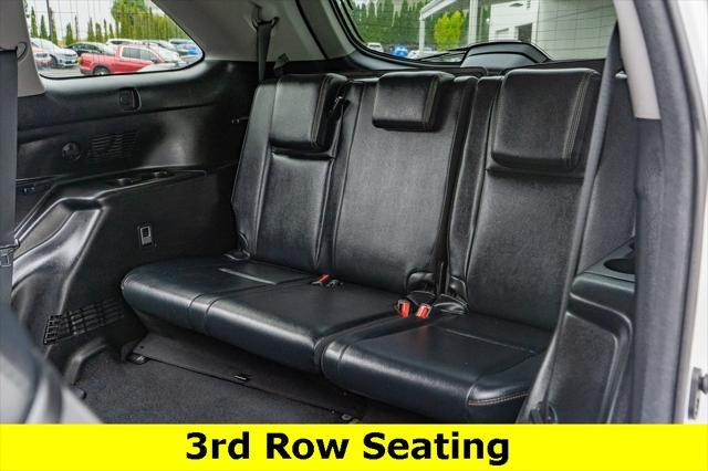 used 2018 Toyota Highlander car, priced at $24,999