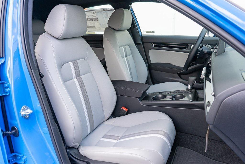 new 2026 Honda Civic Hybrid car, priced at $32,145