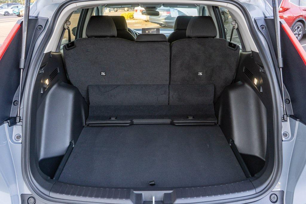 used 2025 Honda CR-V car, priced at $31,887
