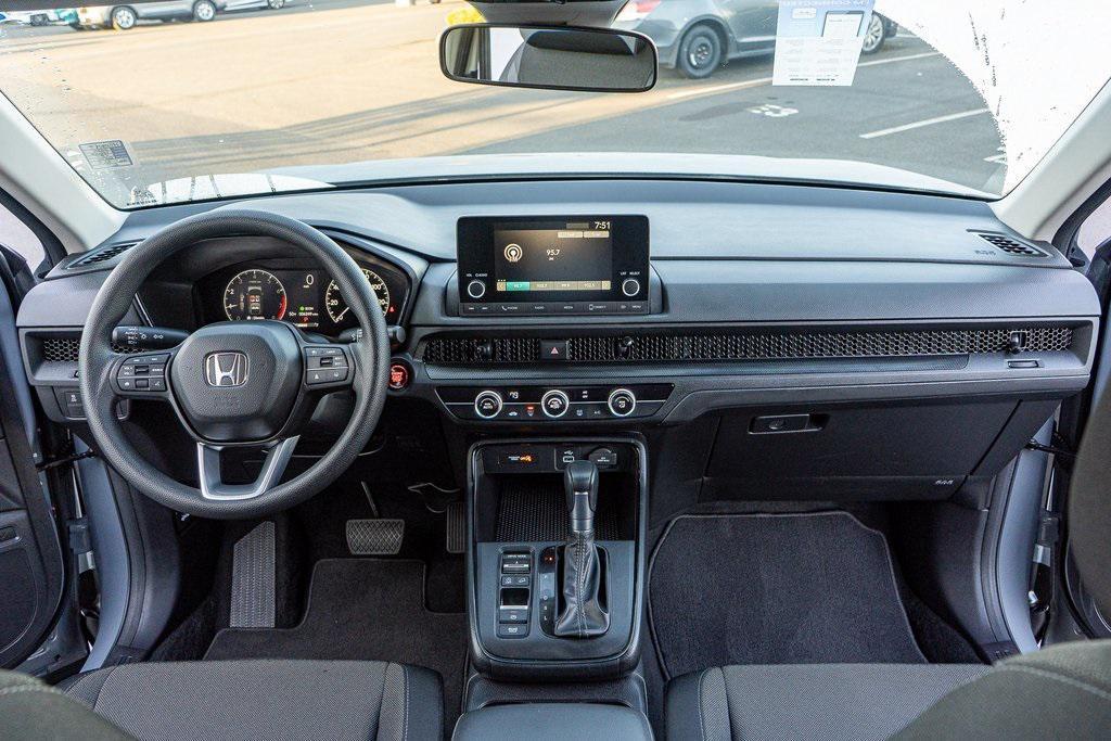 used 2025 Honda CR-V car, priced at $31,887