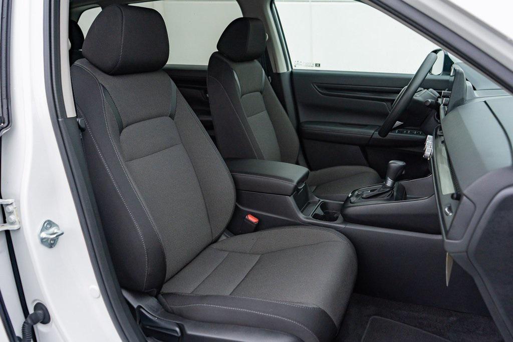 used 2025 Honda CR-V car, priced at $34,999