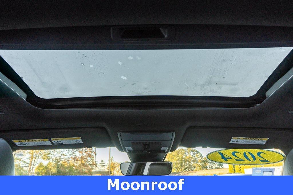 used 2024 Honda CR-V Hybrid car, priced at $36,386