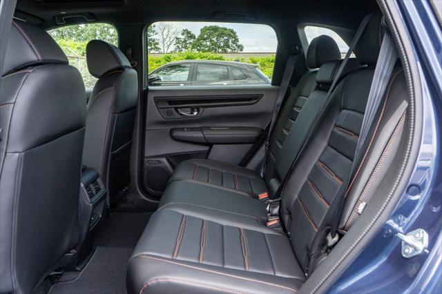 new 2026 Honda CR-V Hybrid car, priced at $39,911