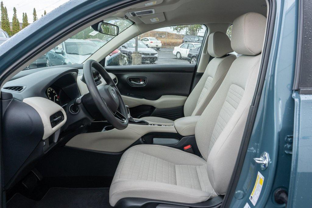 used 2025 Honda HR-V car, priced at $29,999