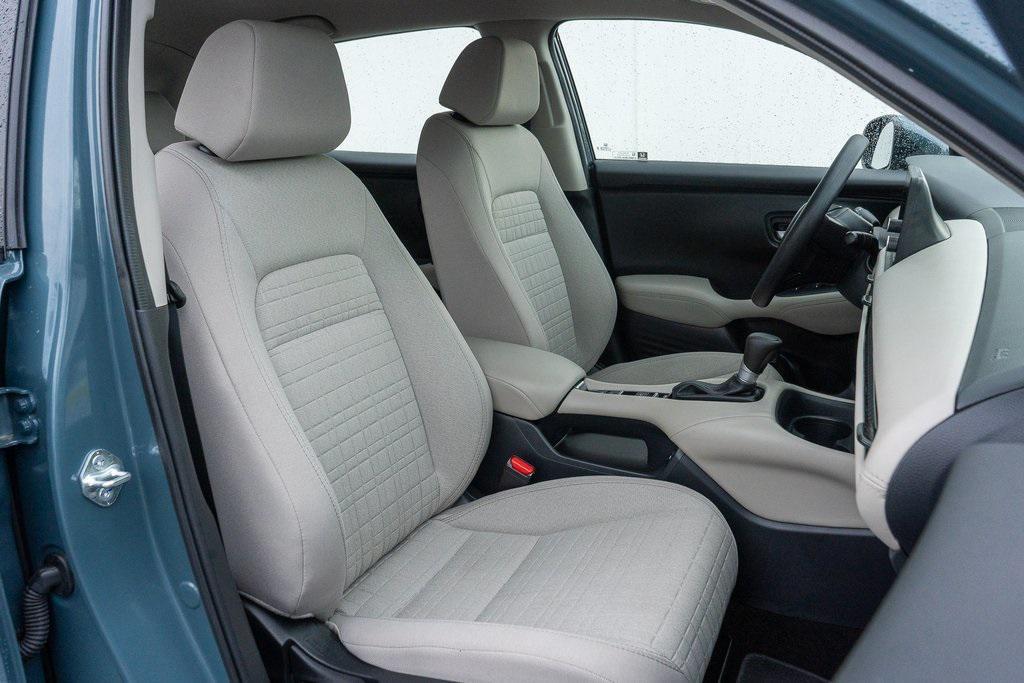 used 2025 Honda HR-V car, priced at $29,999