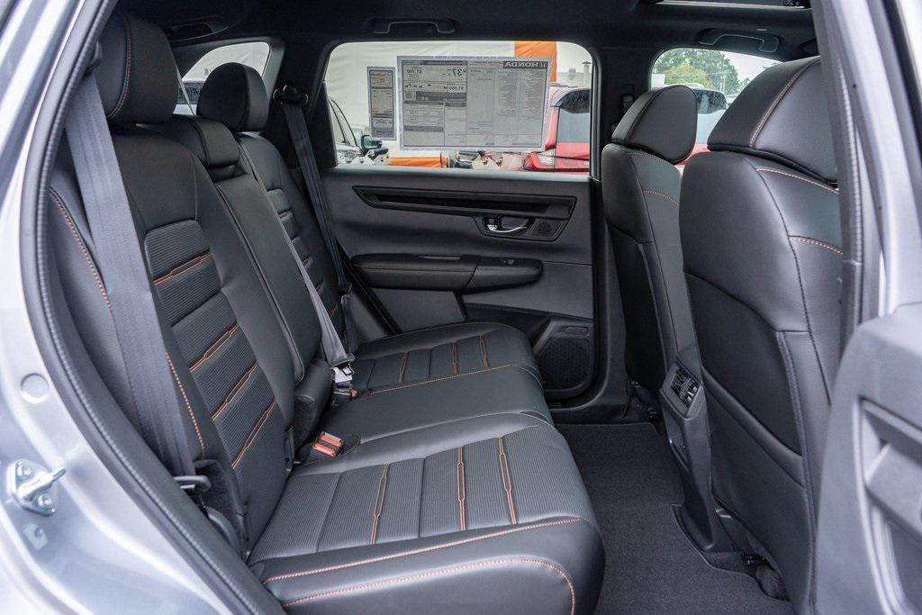 new 2026 Honda CR-V Hybrid car, priced at $41,675