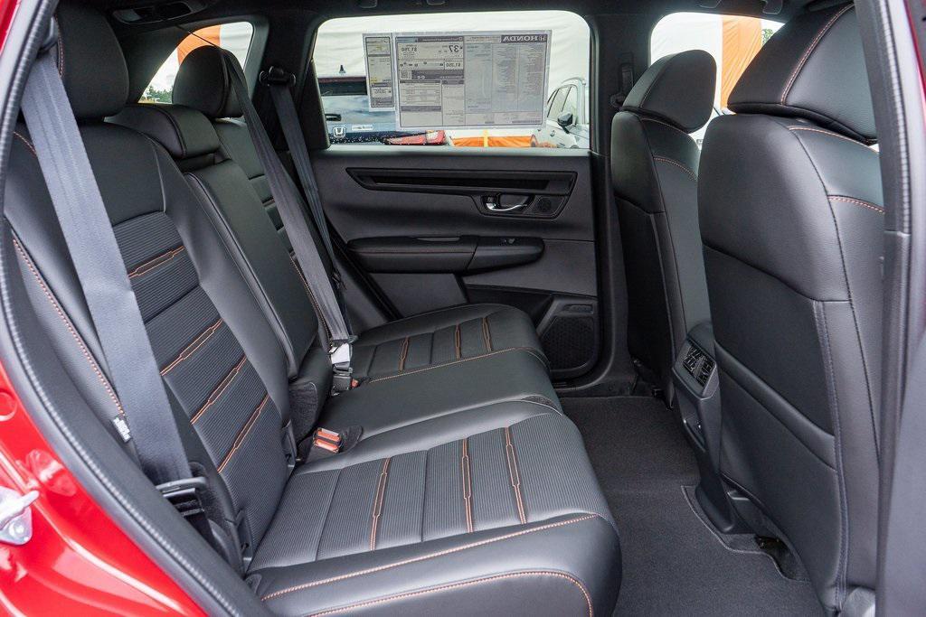 new 2026 Honda CR-V Hybrid car, priced at $40,397