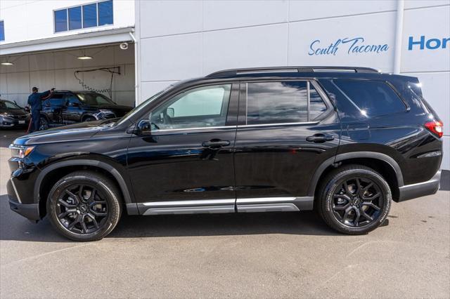 new 2025 Honda Pilot car, priced at $52,950