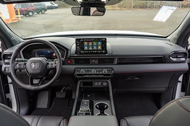 new 2025 Honda Pilot car, priced at $55,735