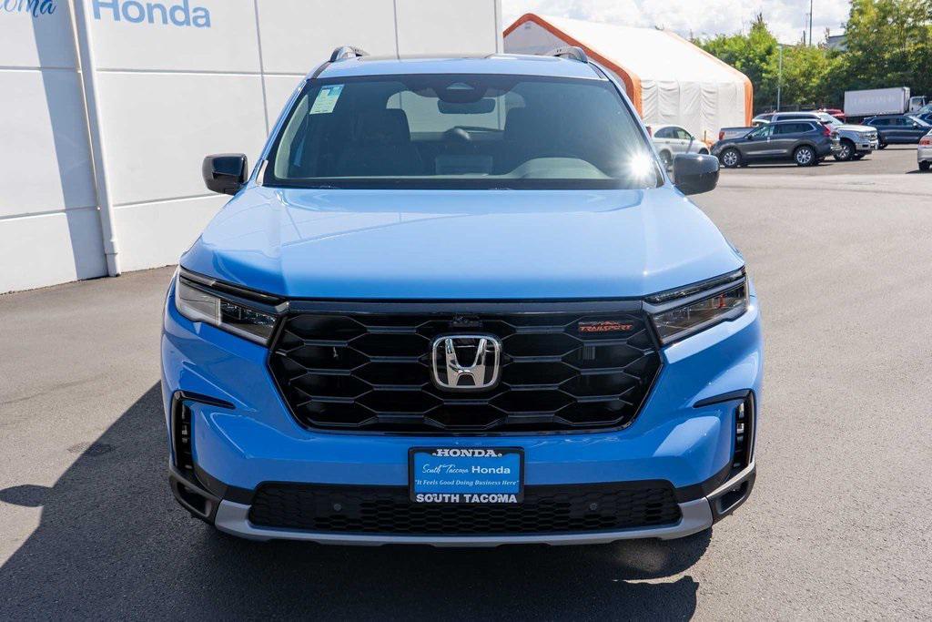 new 2025 Honda Pilot car, priced at $49,119