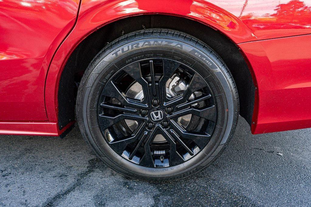 new 2026 Honda Odyssey car, priced at $43,507