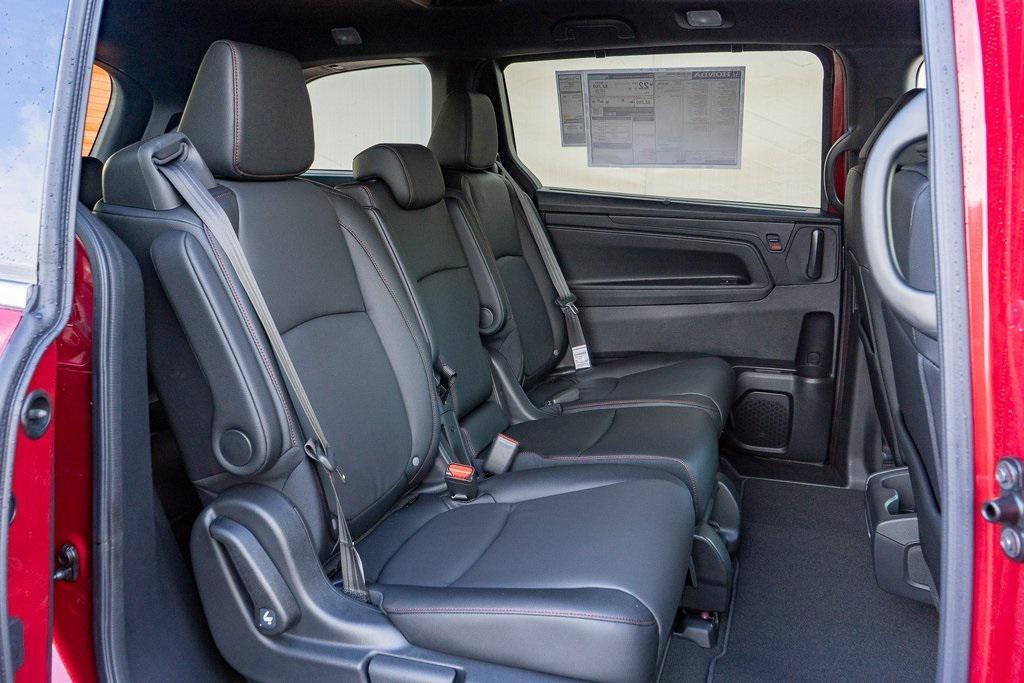 new 2026 Honda Odyssey car, priced at $43,507