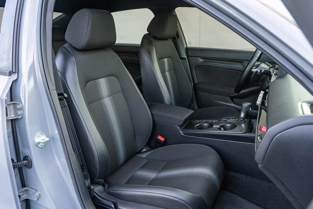 used 2025 Honda Civic car, priced at $28,518