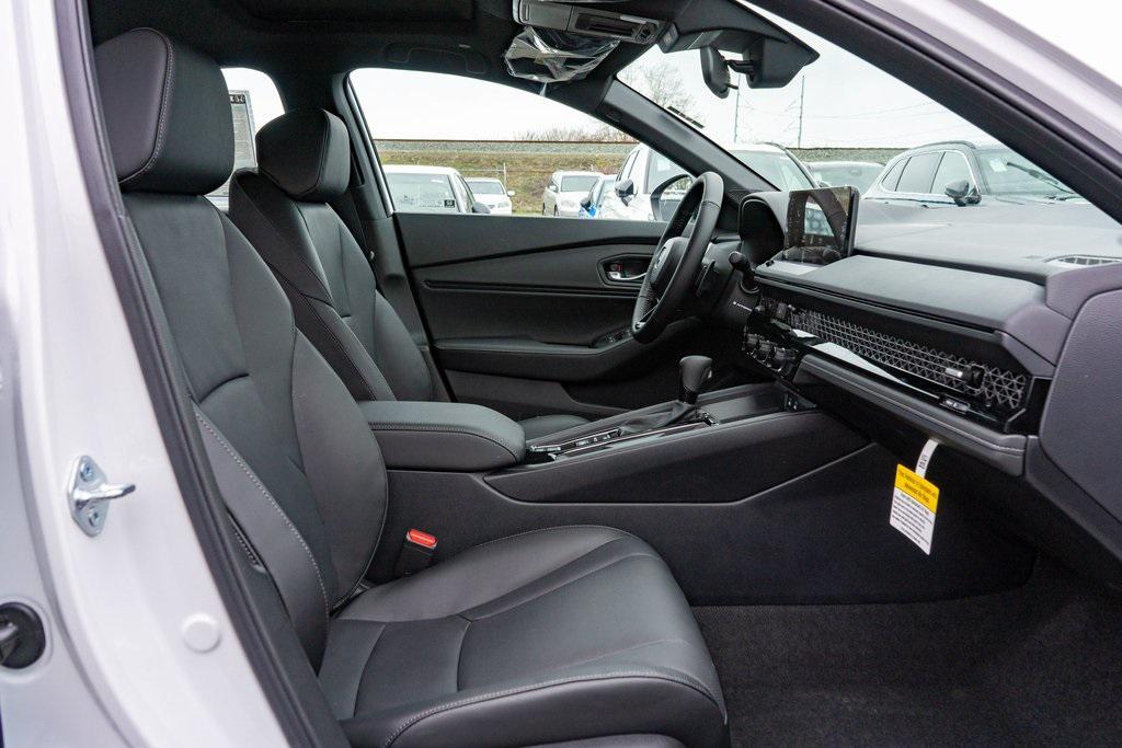 new 2025 Honda Accord Hybrid car, priced at $36,980