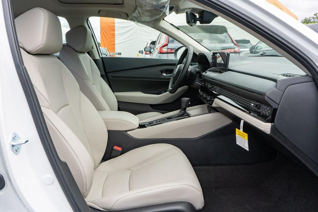 new 2025 Honda Accord Hybrid car, priced at $36,590