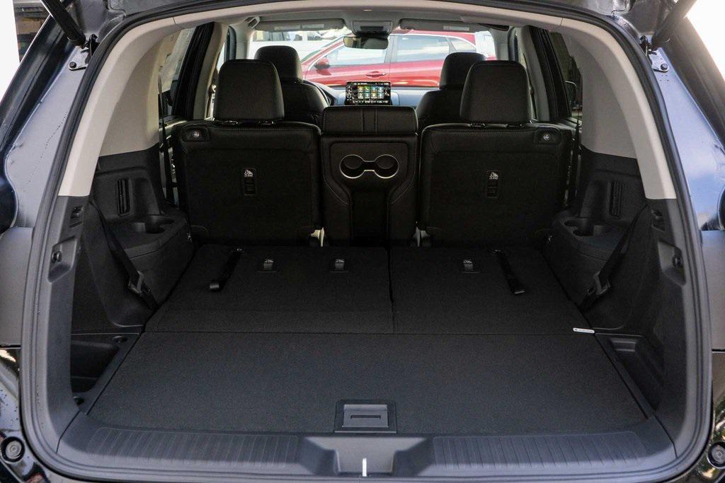 new 2025 Honda Pilot car, priced at $47,825