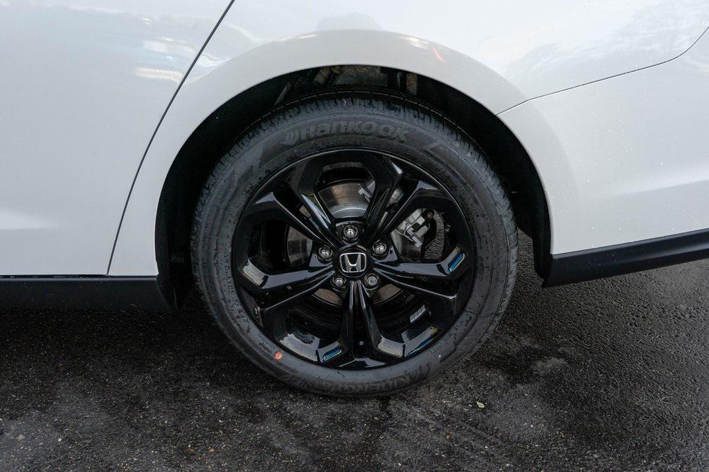 new 2025 Honda Accord car, priced at $32,165