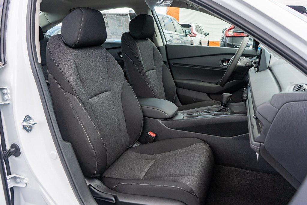 new 2025 Honda Accord car, priced at $32,165